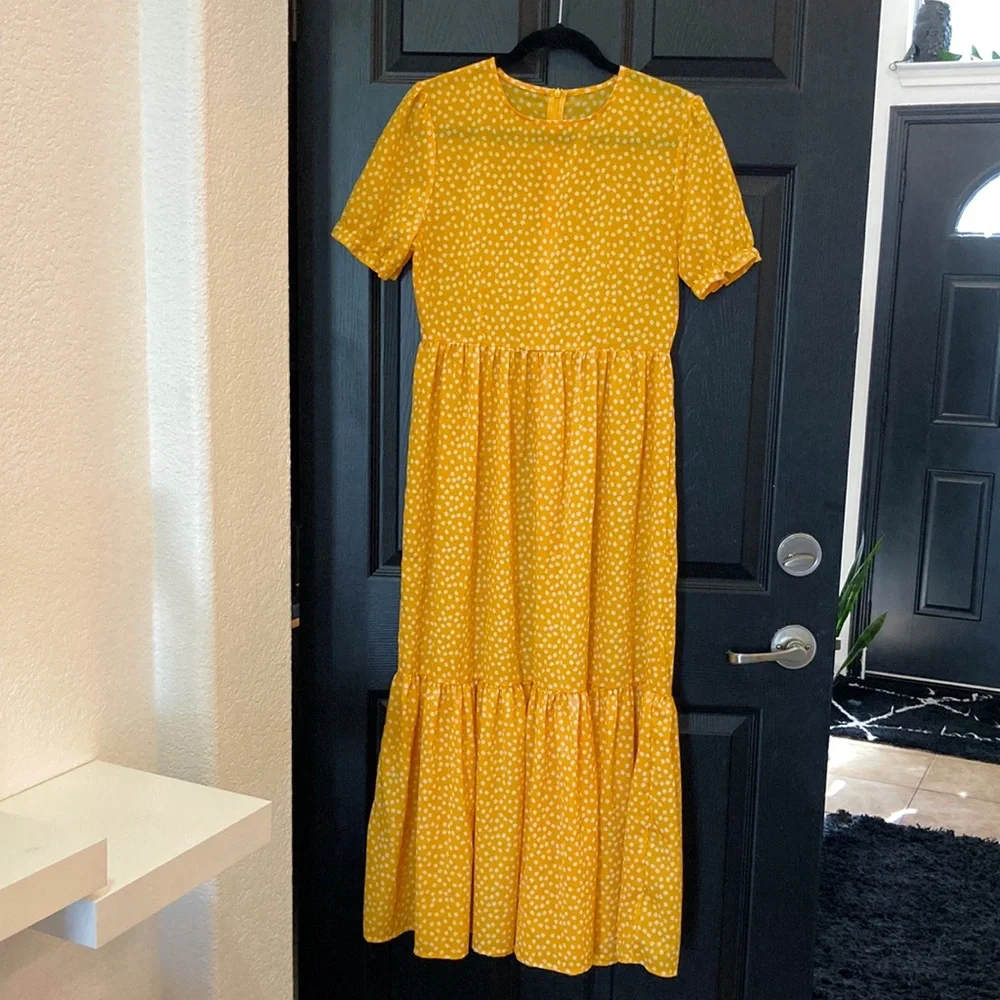 Womens Cottagecore Yellow w/White Flowers Spring Summer Maxi Dress Sz S/M - Picture 1 of 7